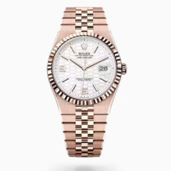 Land-Dweler 36 Everose gold Ref 127235 Land-Dweler 36 Everose gold Ref 127235